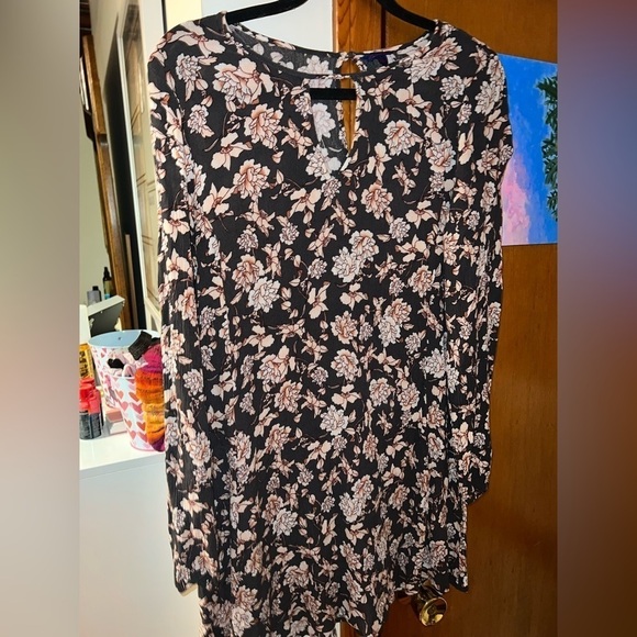 Aeropostale size small floral style dress - Picture 1 of 3